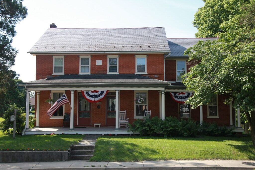 Photo of Blue Rock Bed and Breakfast, front of house