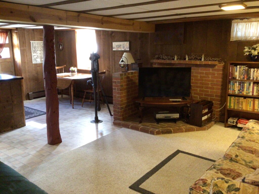 Photo of entrance and dining area in Family Cabin Suite at Blue Rock Bed and Breakfast