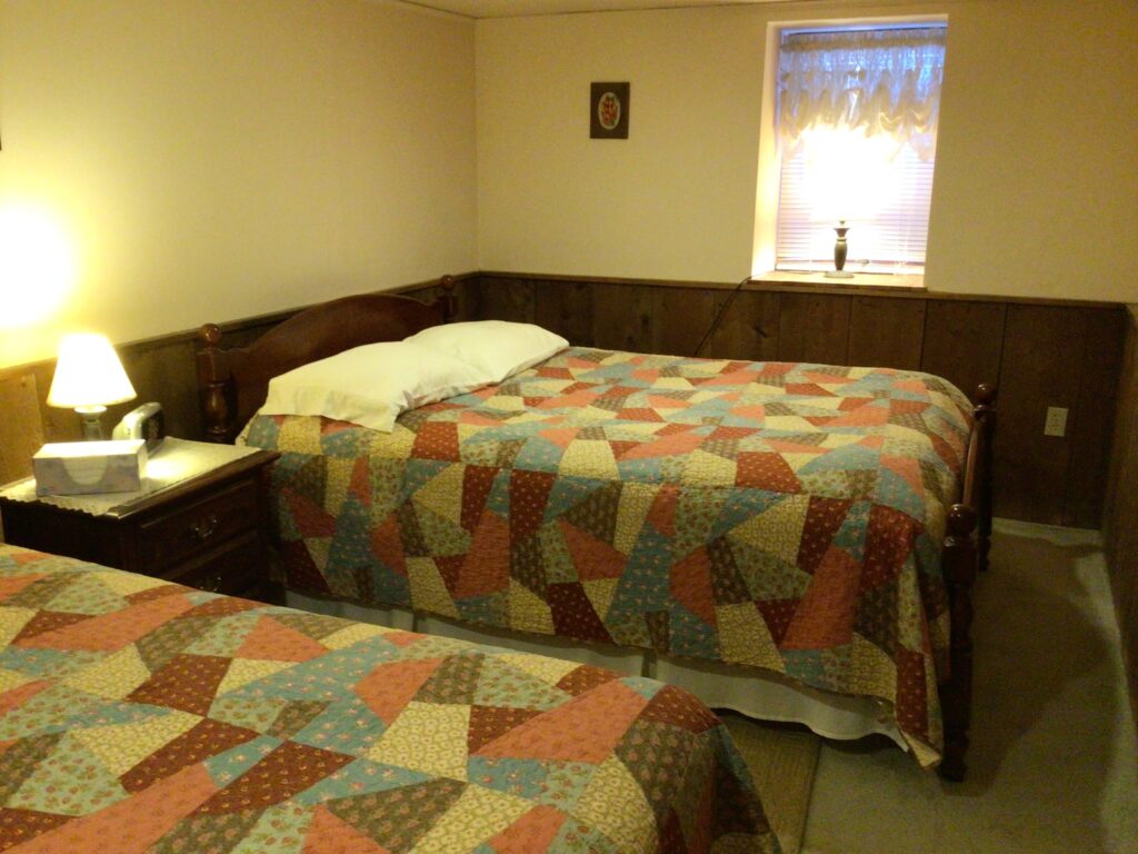 Family Cabin Suite bedroom area at Blue Rock Bed and Breakfast