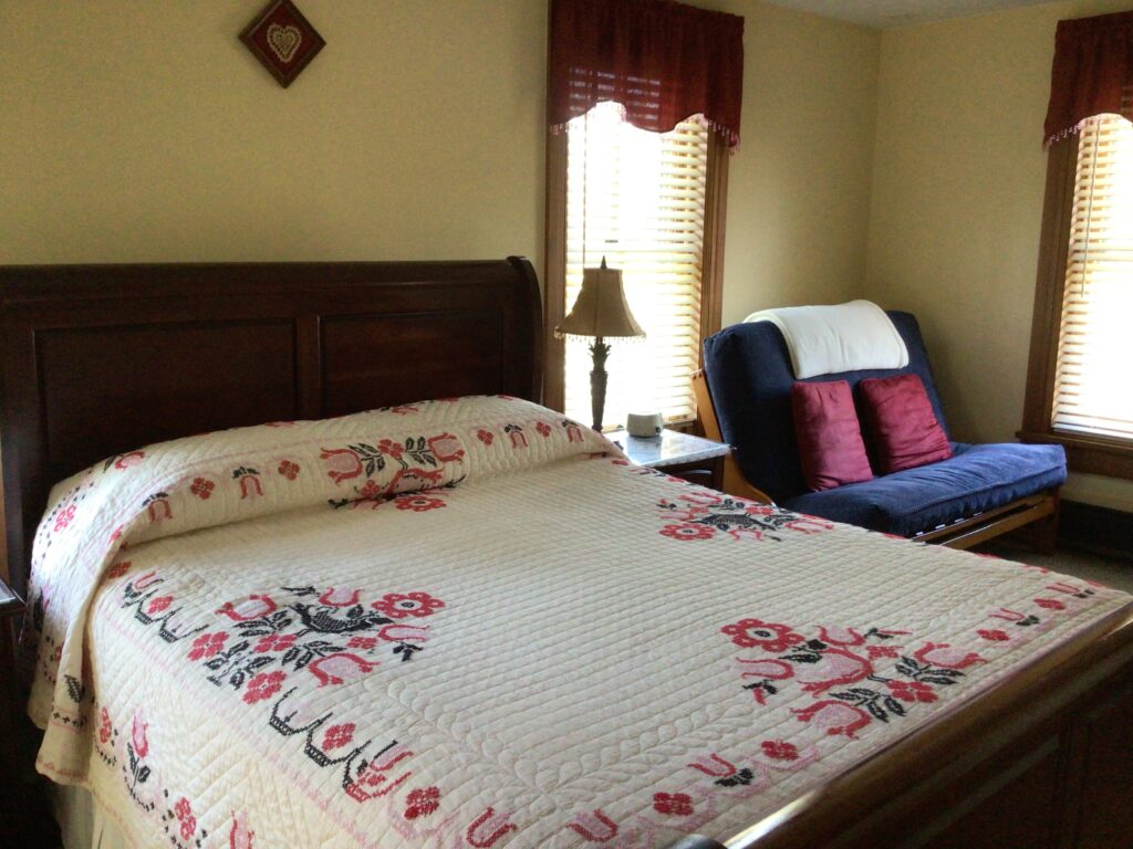 Sun Suite queen bed photo at Blue Rock Bed and Breakfast